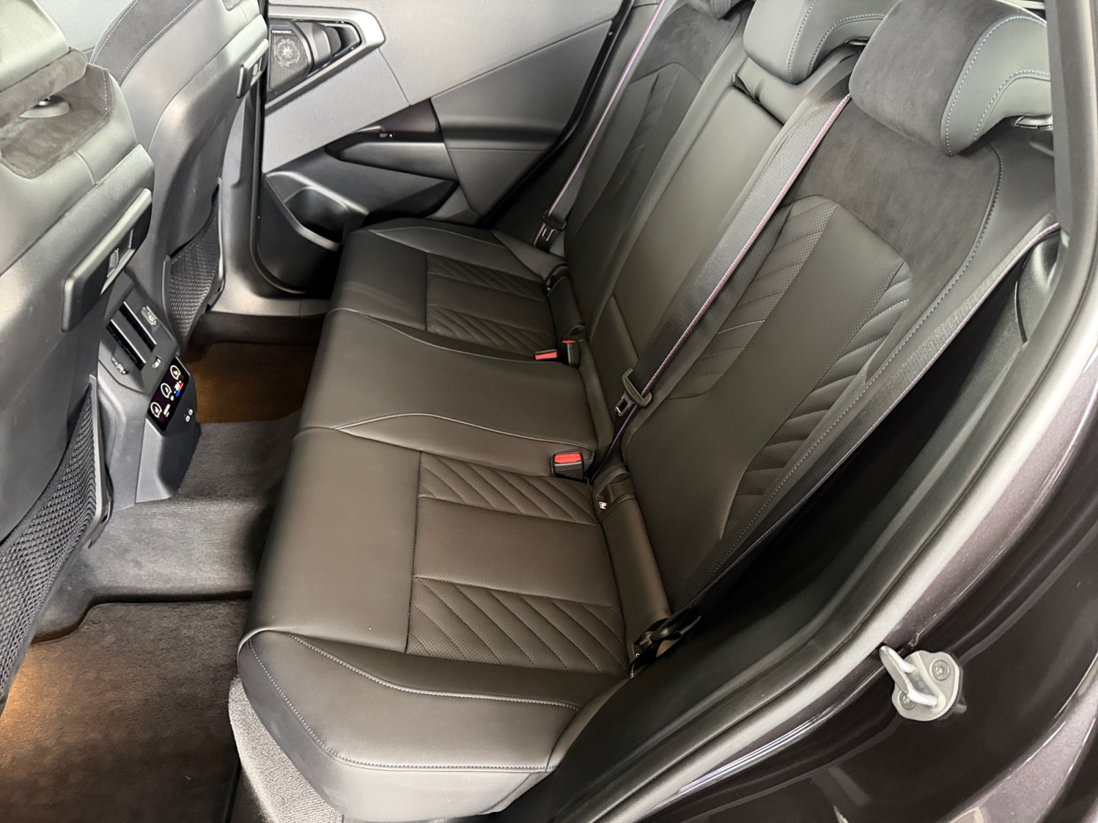 BMW X3 30e xDrive-image-12