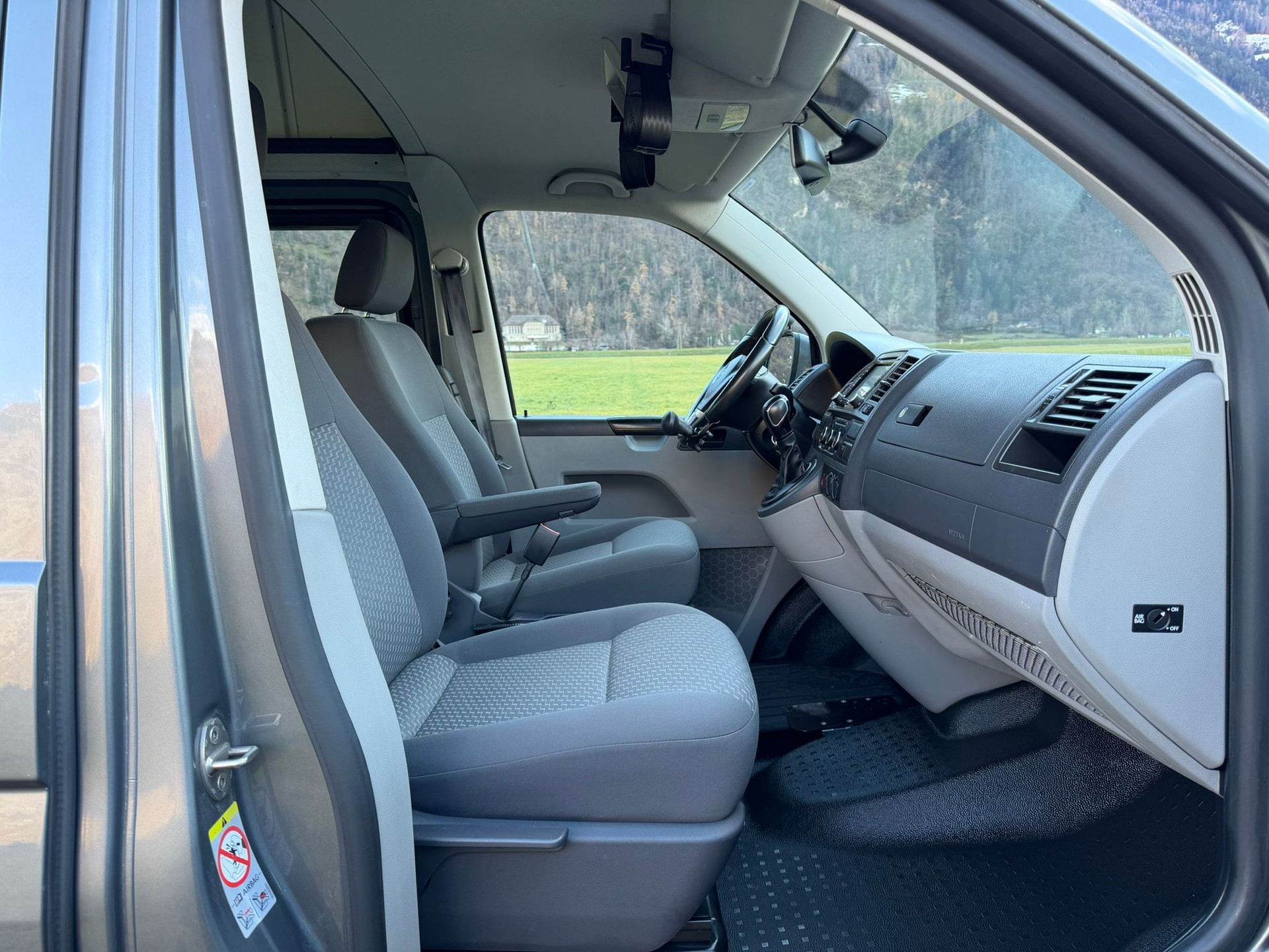 VW T5 2.0 TSI 4Motion DSG-image-11