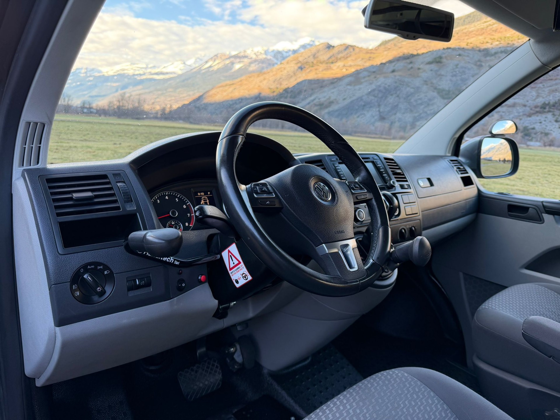 VW T5 2.0 TSI 4Motion DSG-image-8