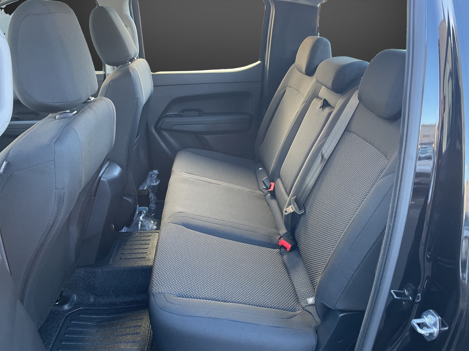 VW Amarok 2.0TDI 4Motion-image-8