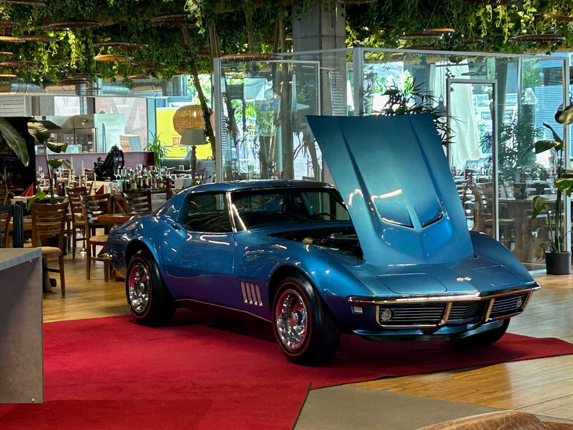 CHEVROLET Corvette BigBlock Tri Power-image-0