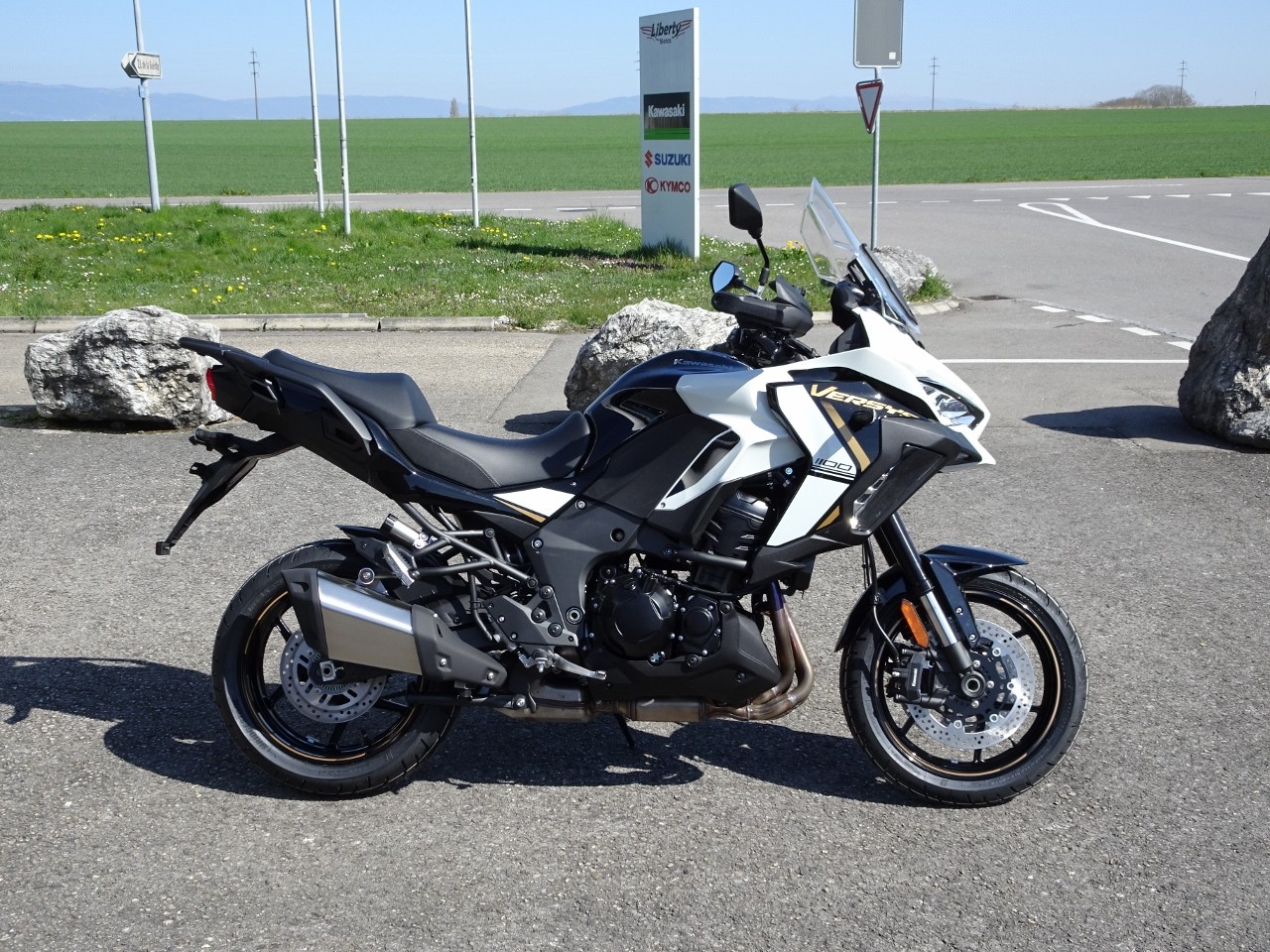 KAWASAKI Versys 1100 S
