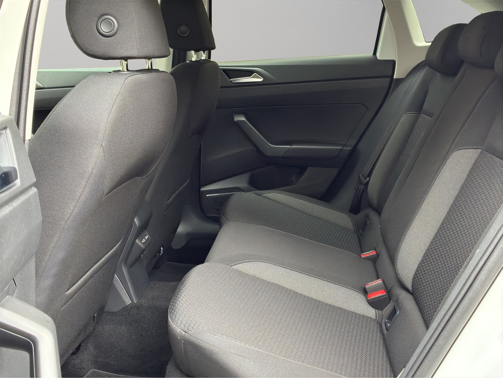 VW Taigo 1.0 TSI Life United DSG-image-9