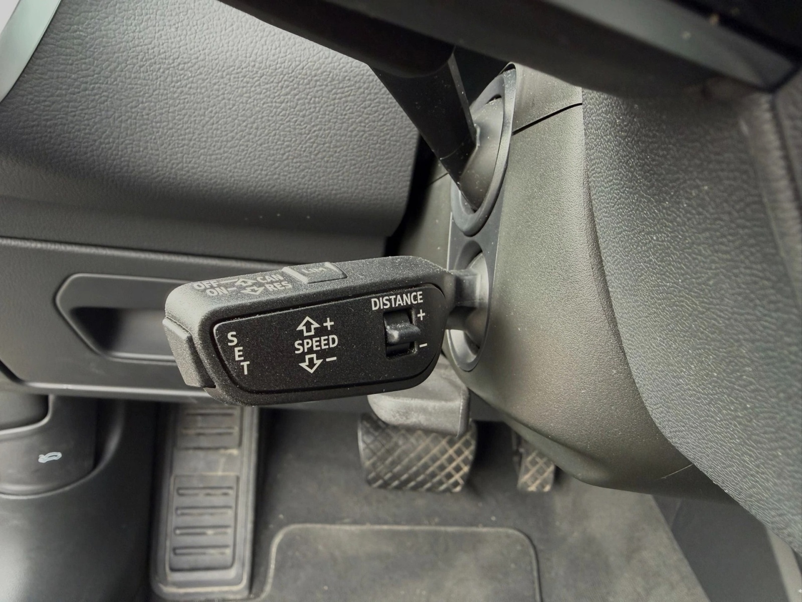 AUDI A6 Avant 3.0 50 TDI Sport quattro T-Tronic-image-11