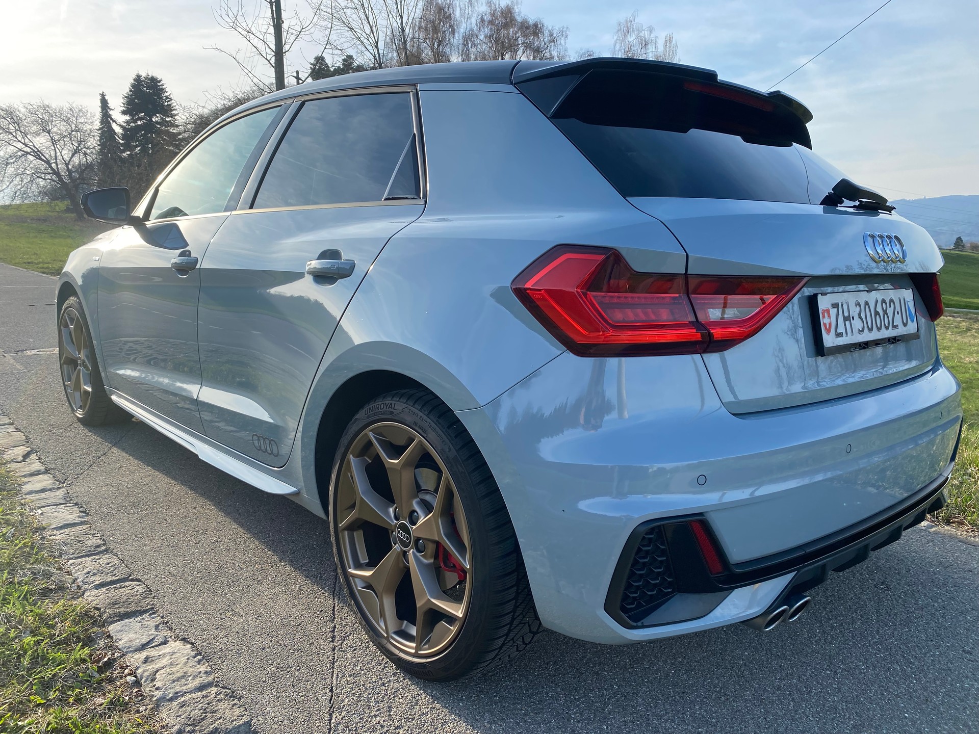 AUDI A1 Sportback 40 TFSI S Line S-tronic-image-6