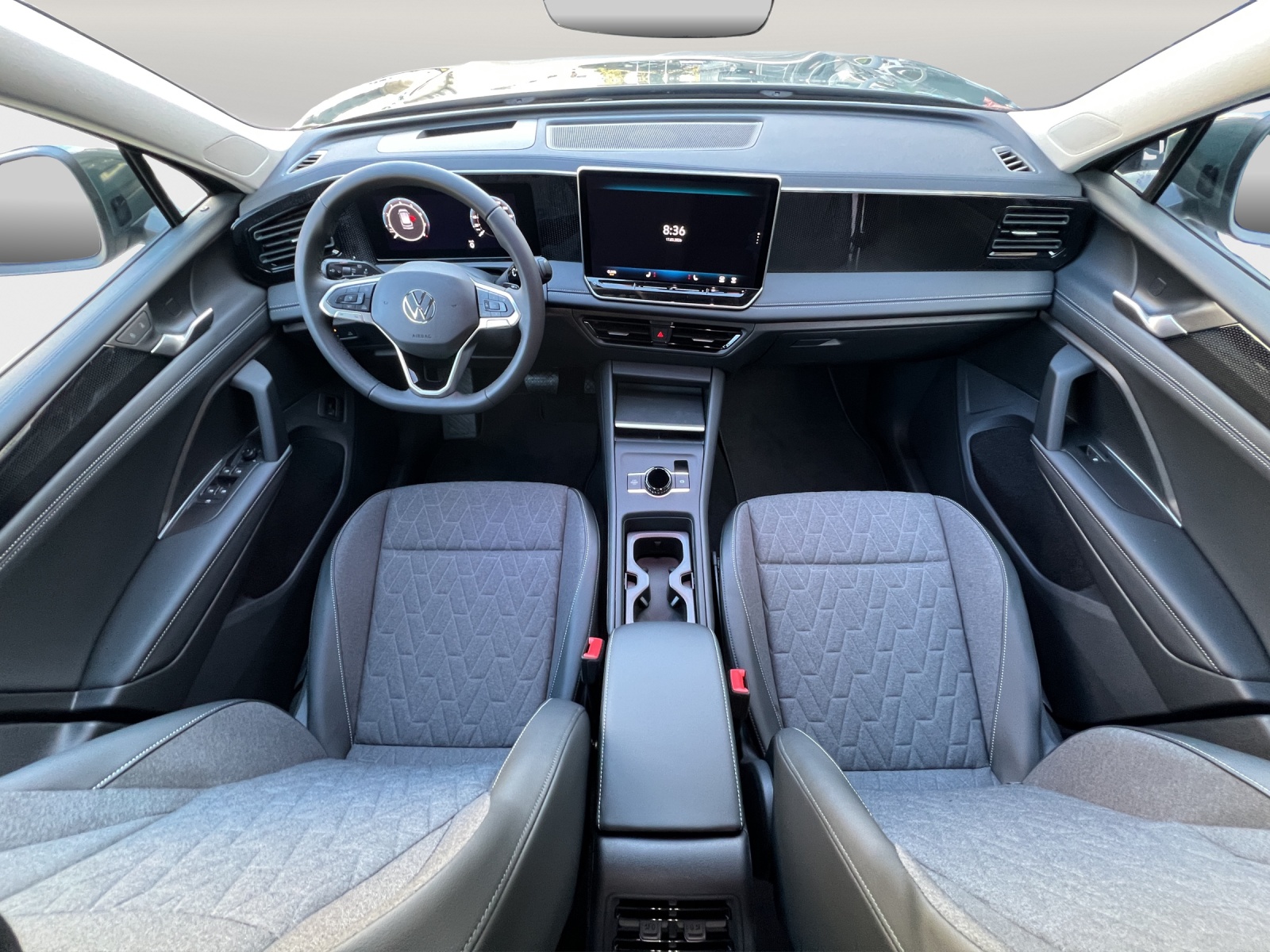 VW Tiguan 2.0 TSI DSG United 4Motion-image-10