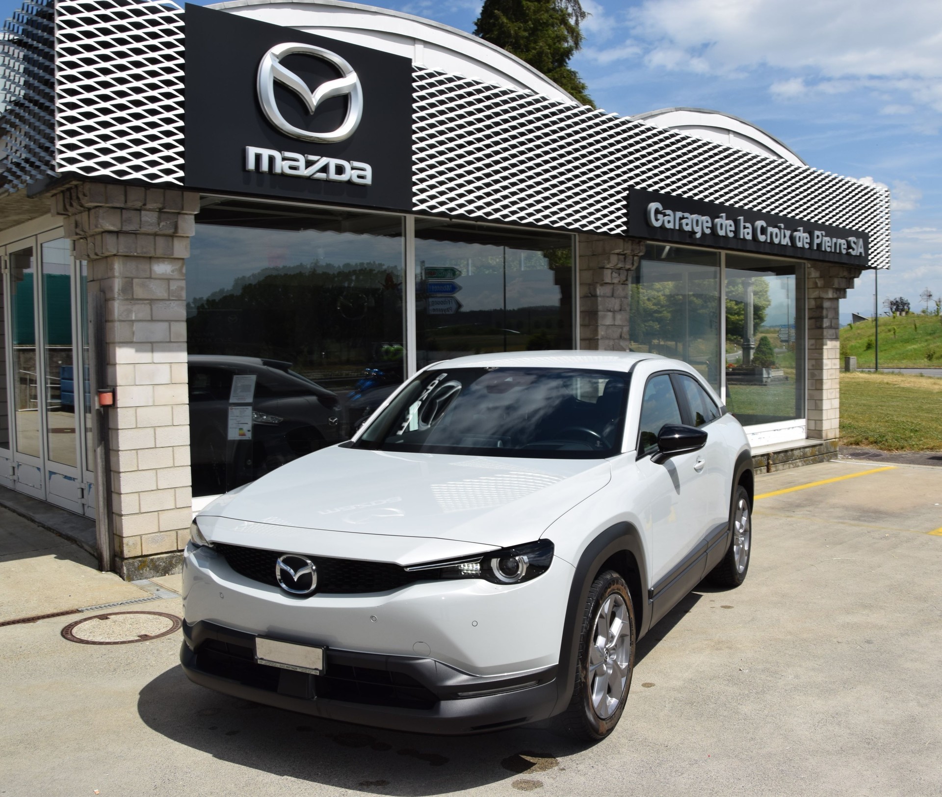 MAZDA MX-30 e-Skyactiv Ambition Plus-image-5