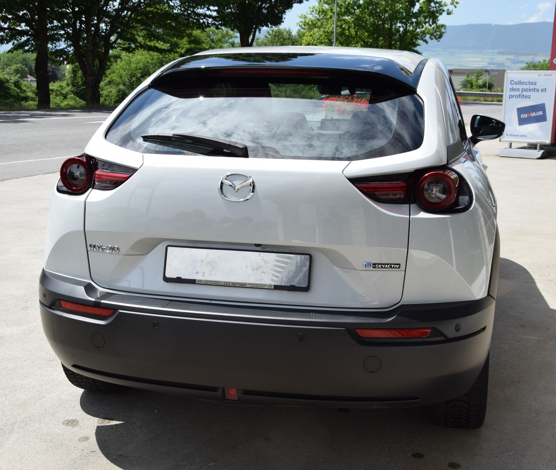 MAZDA MX-30 e-Skyactiv Ambition Plus-image-9