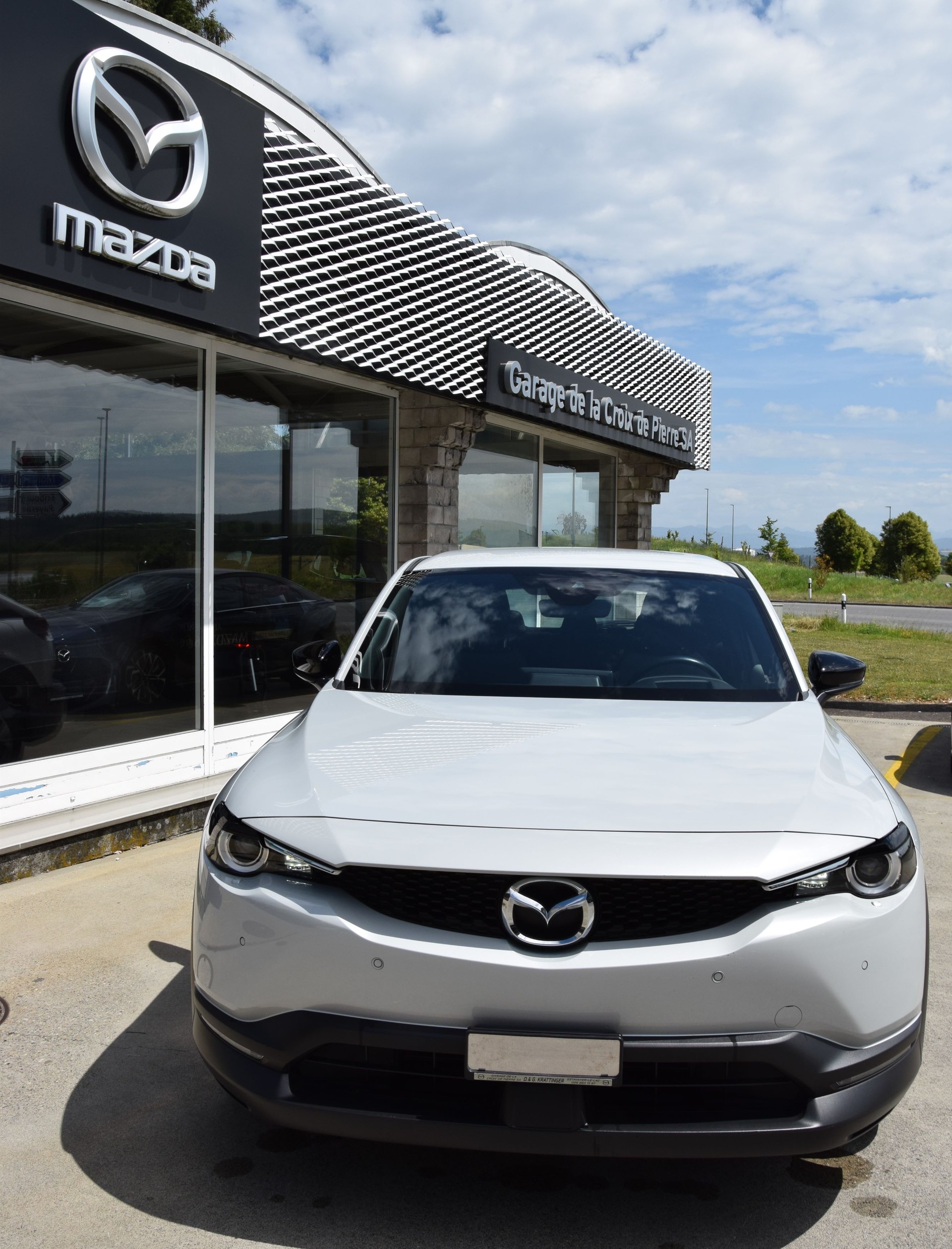 MAZDA MX-30 e-Skyactiv Ambition Plus-image-6