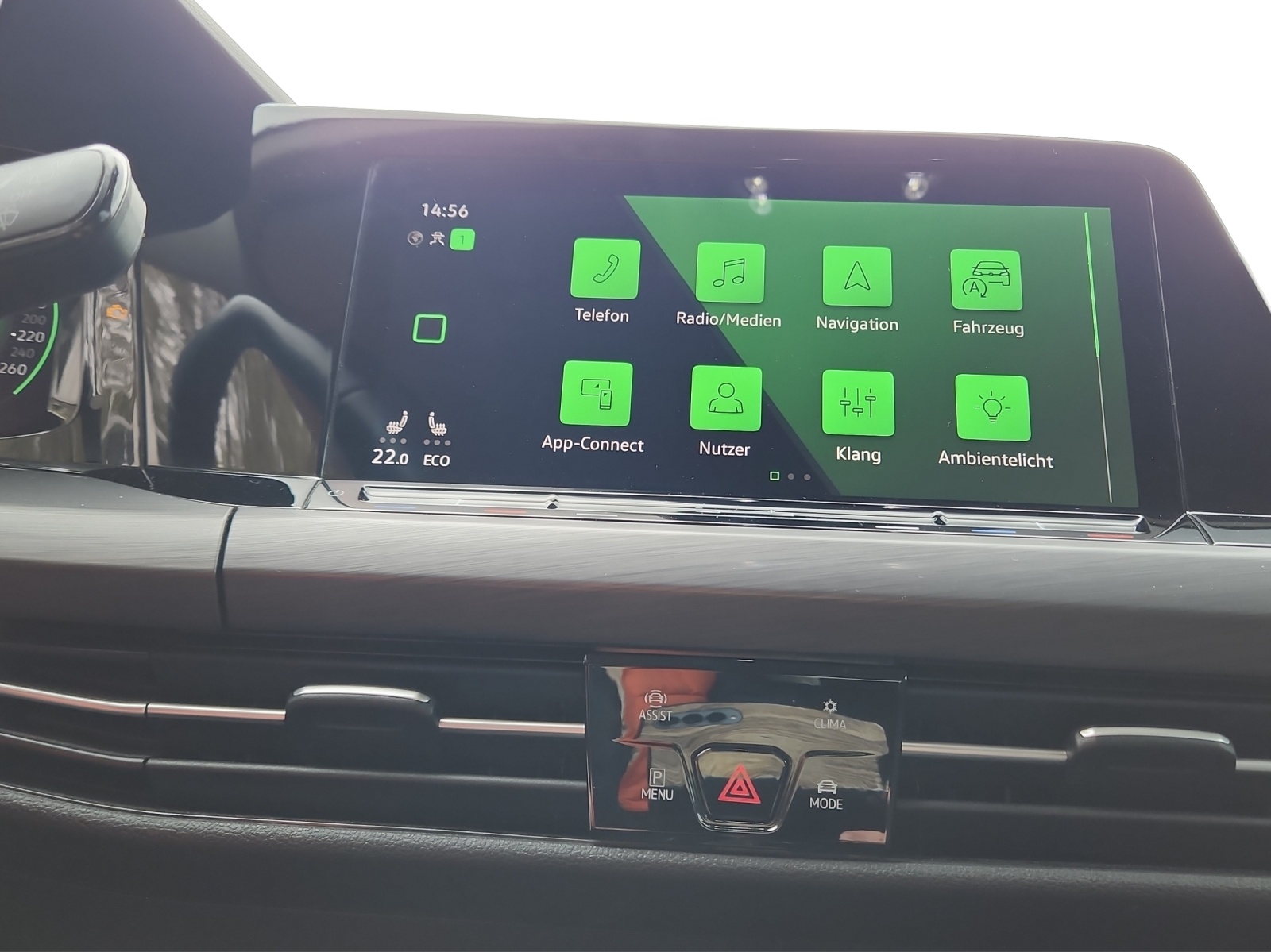 VW Golf 1.4 TSI PHEV Style-image-11