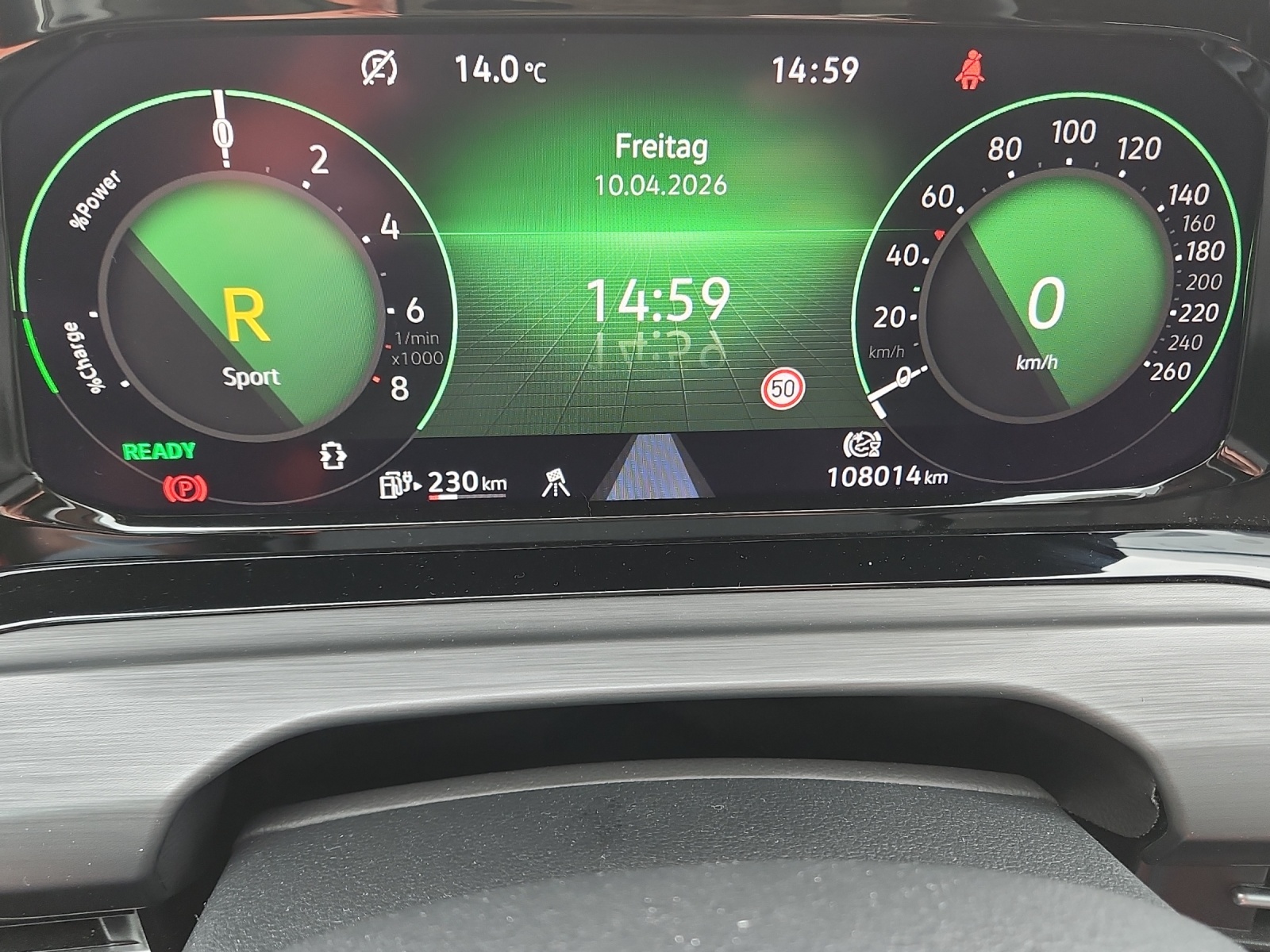 VW Golf 1.4 TSI PHEV Style-image-16