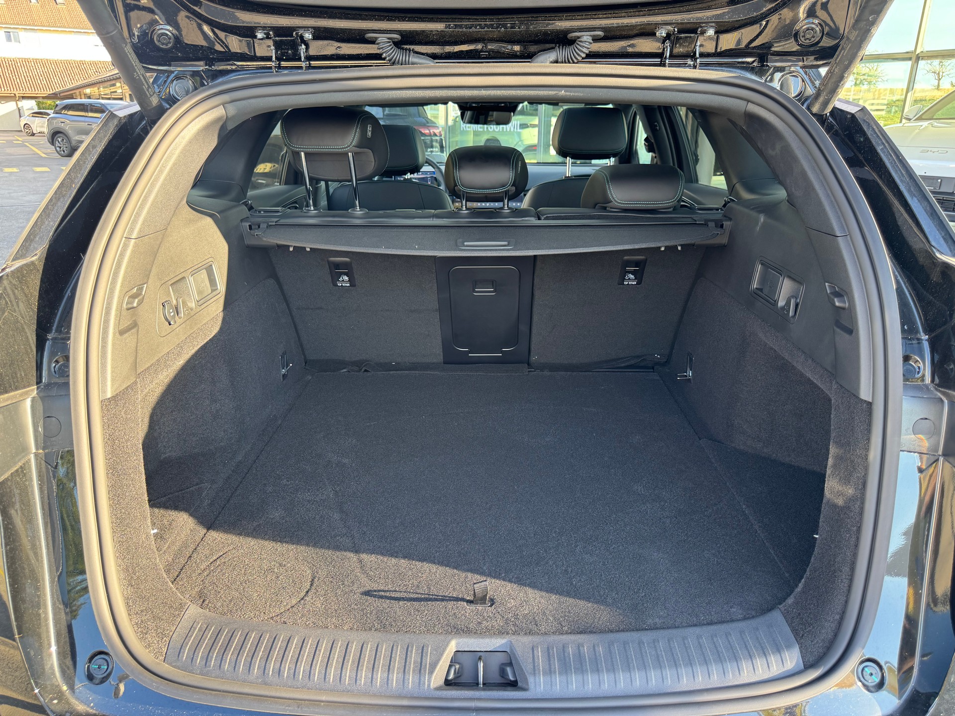 BYD Seal 6 DM-i Tour. Comfort-image-23