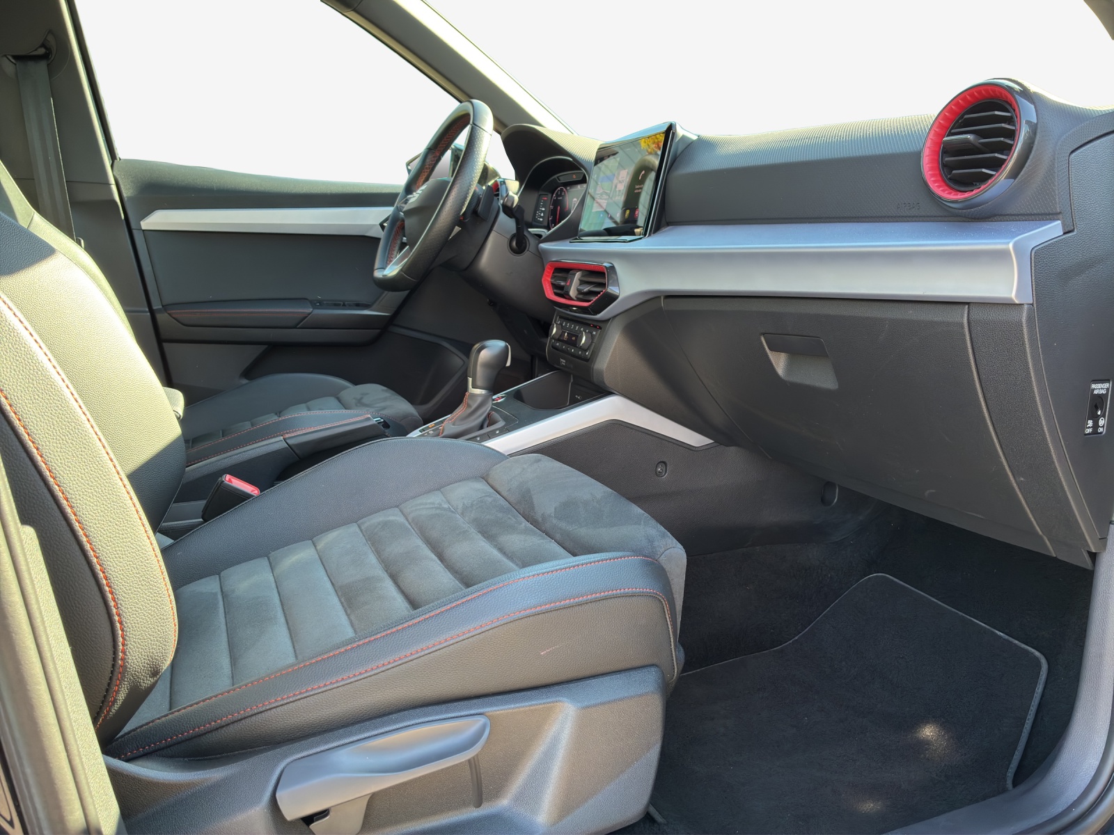 SEAT Arona 1.0 TSI Eco Hola FR DSG-image-14