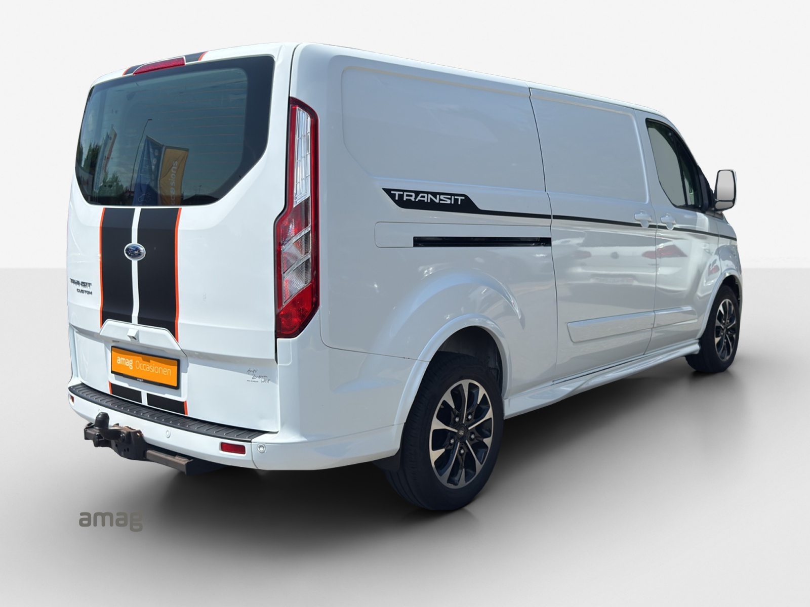 FORD Transit Custom Van 320 L2H1 DK Sport-image-4