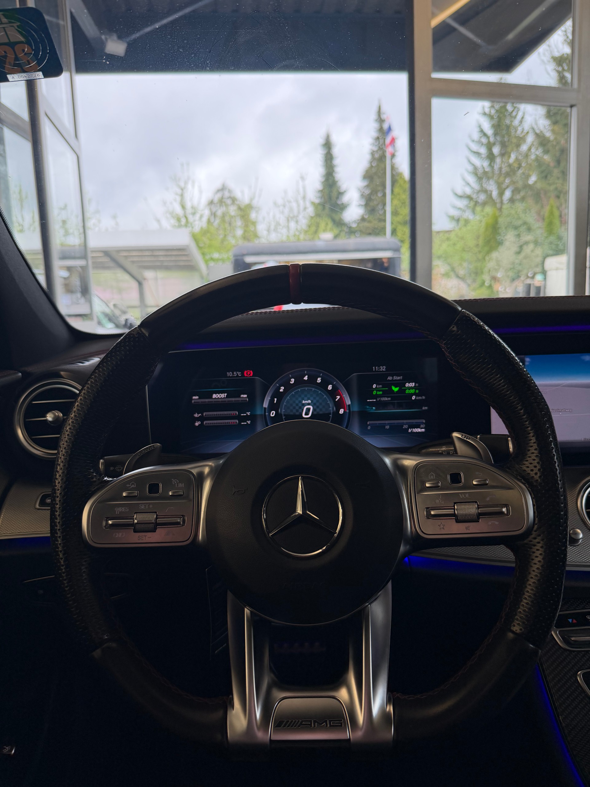 MERCEDES-BENZ E 53 AMG 4matic+-image-10