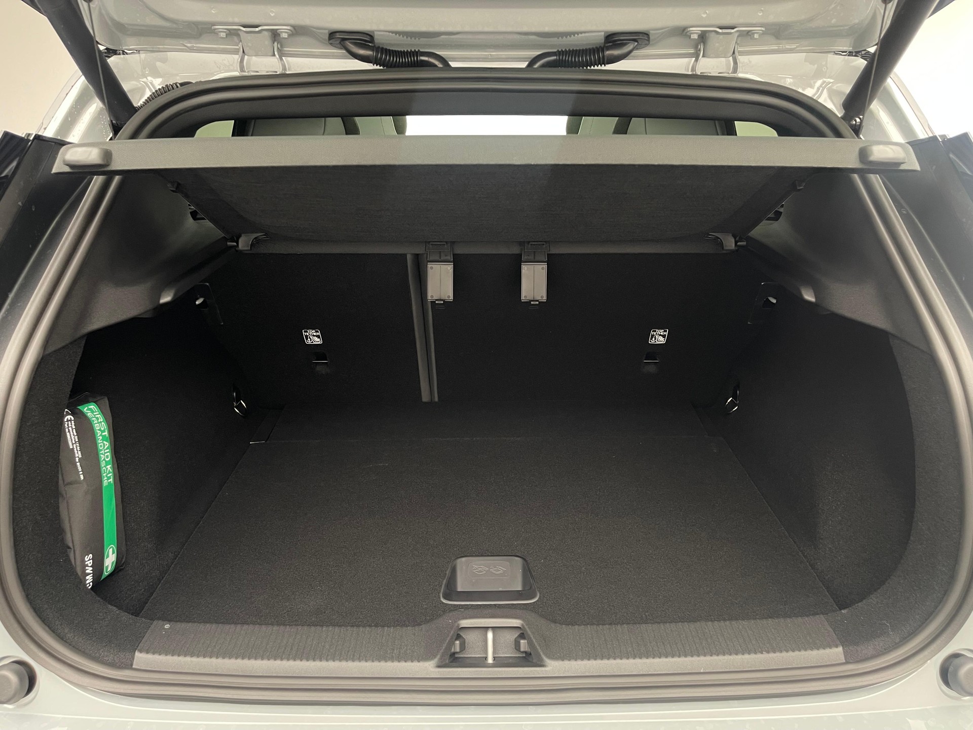 VOLVO EX30 CC E60 Twin Performance AWD-image-6