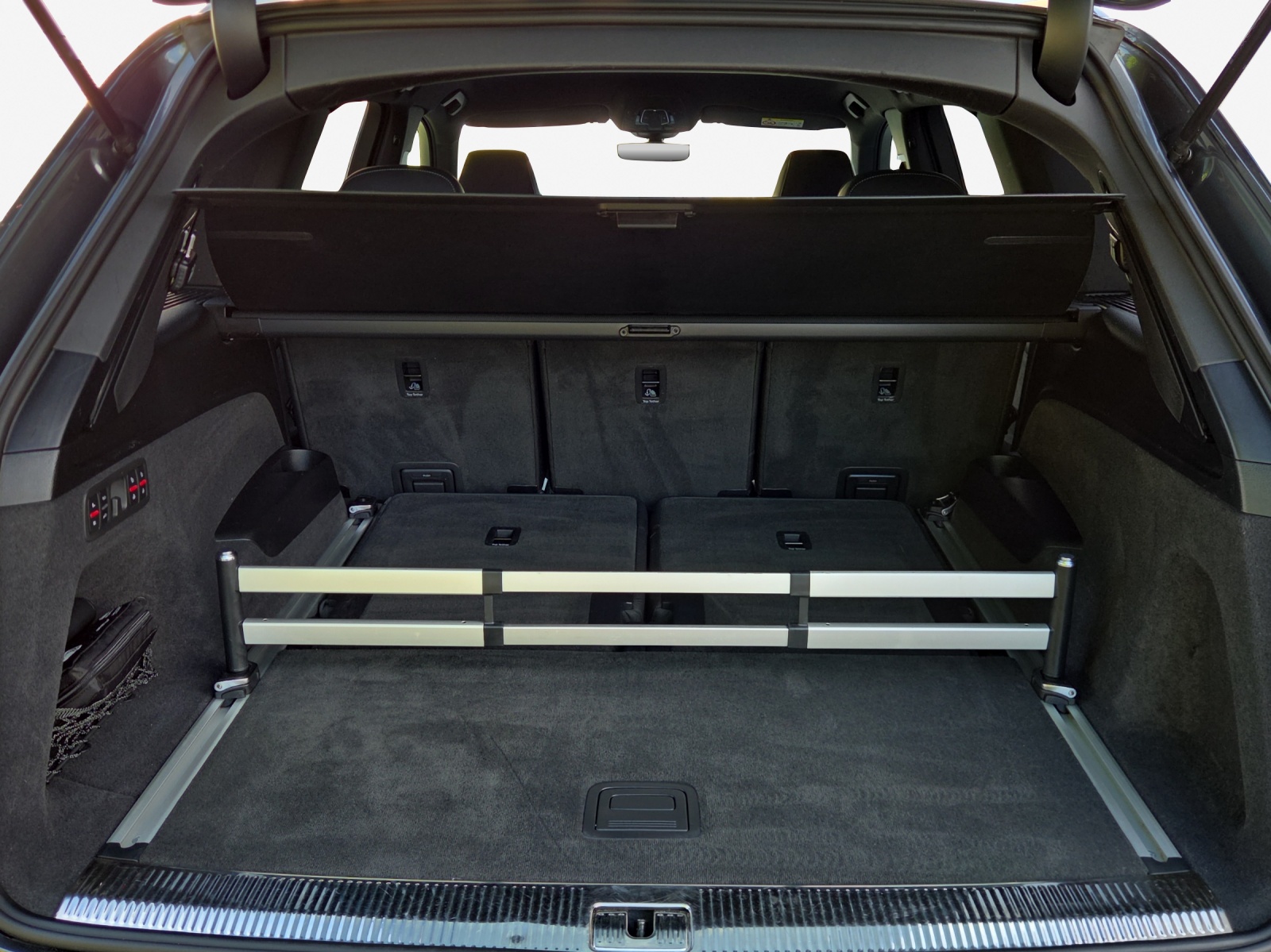 AUDI Q7 50 TDI quattro S Line tiptronic-image-12