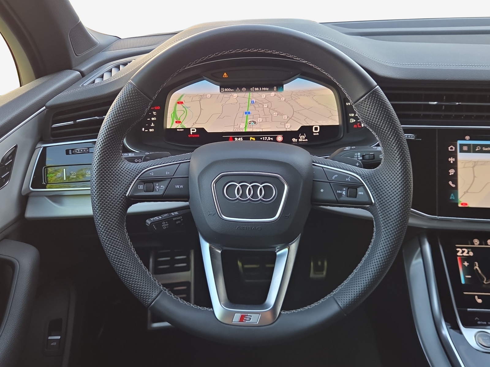 AUDI Q7 50 TDI quattro S Line tiptronic-image-9