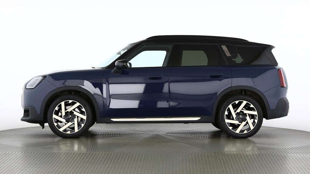 MINI Countryman S ALL4-image-1
