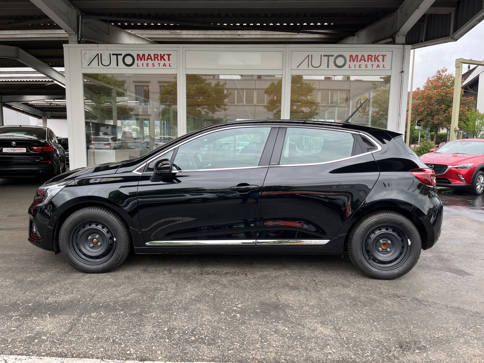 RENAULT Clio 1.6 E-Tech Intens-image-2
