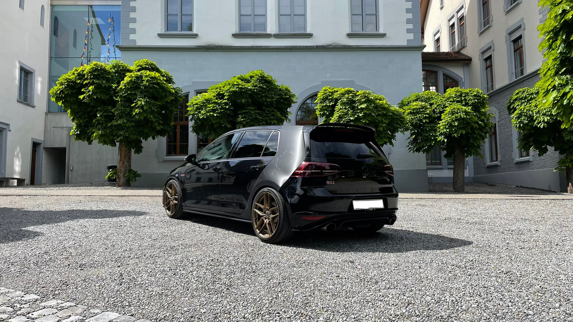 VW 2.0 TSI GTI Clubsport DSG-image-1