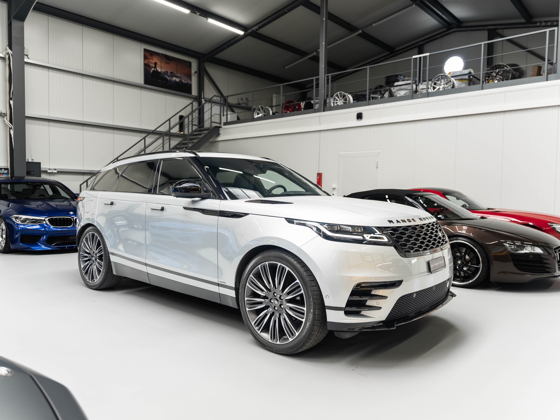 LAND ROVER Range Rover Velar R-Dynamic P 380 HSE Automatic-image-4