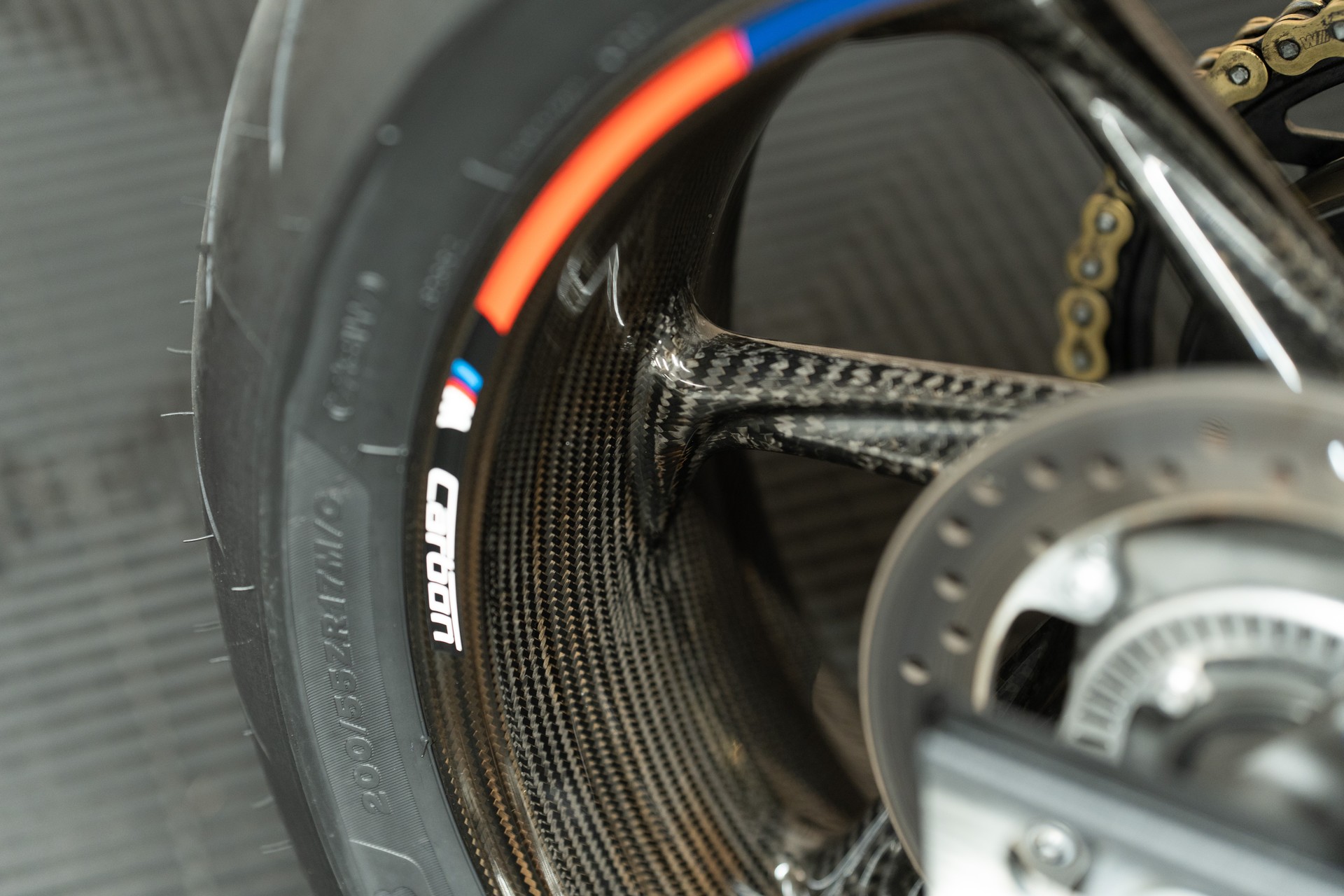 BMW M 1000 R Competition-image-9