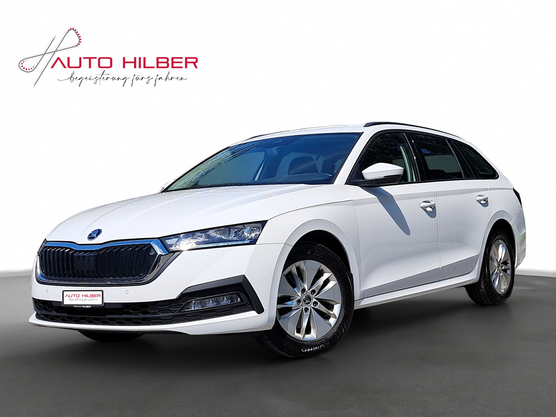 SKODA Octavia Combi 2.0 TDI DSG Ambition 4x4-image-0