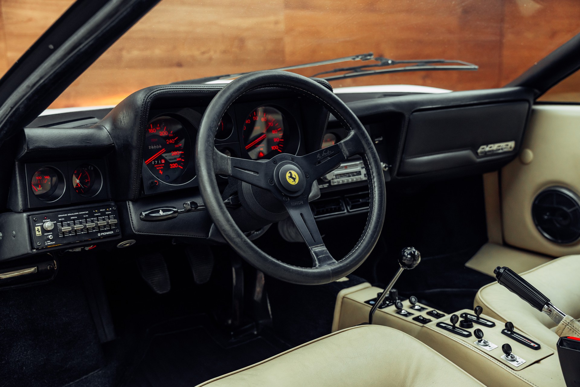 FERRARI 512 BBi-image-5