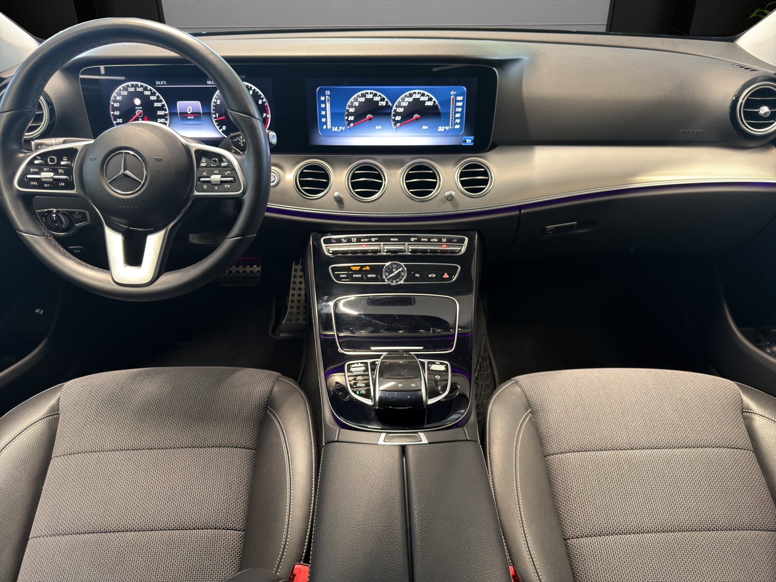 Image MERCEDES-BENZ E-200 E 200 Avantgarde 4Matic