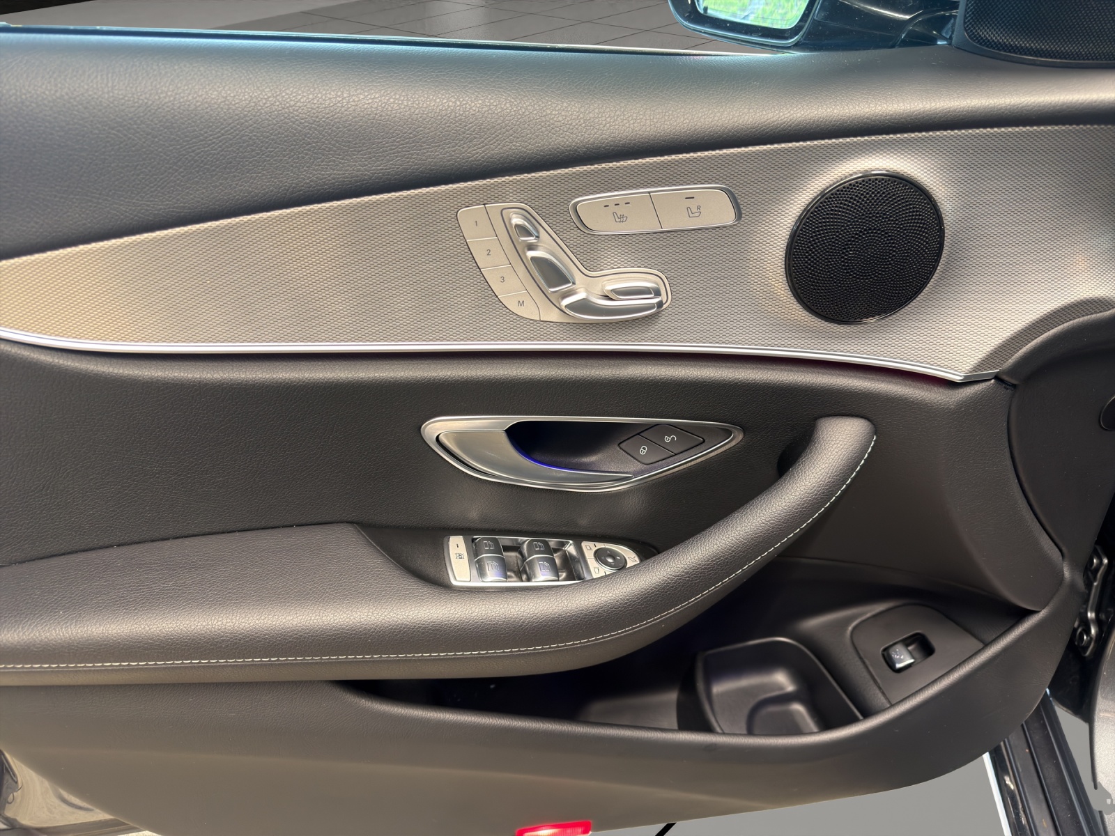 Image MERCEDES-BENZ E-200 E 200 Avantgarde 4Matic