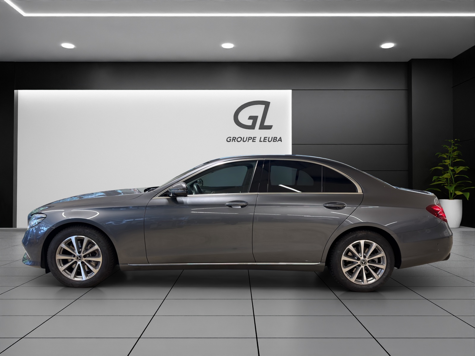 Image MERCEDES-BENZ E-200 E 200 Avantgarde 4Matic