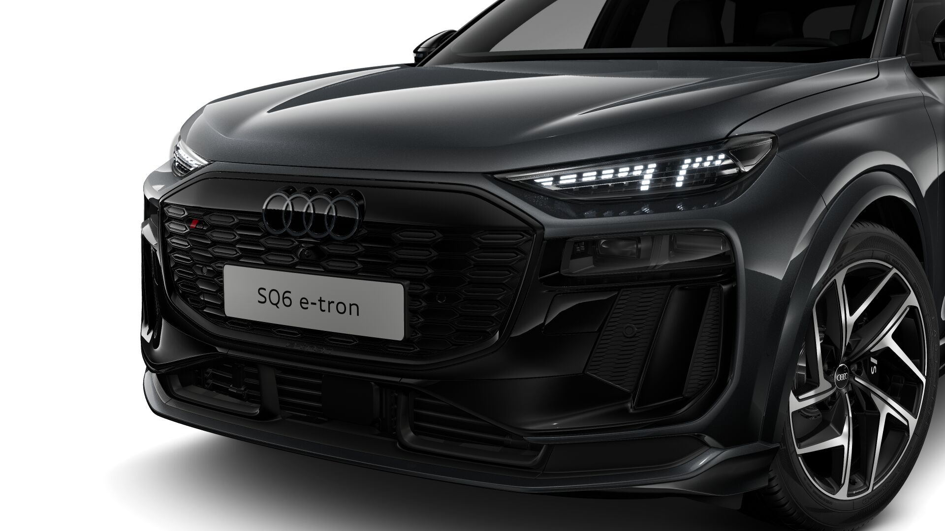 AUDI SQ6 e-tron quattro-showroom-element-1