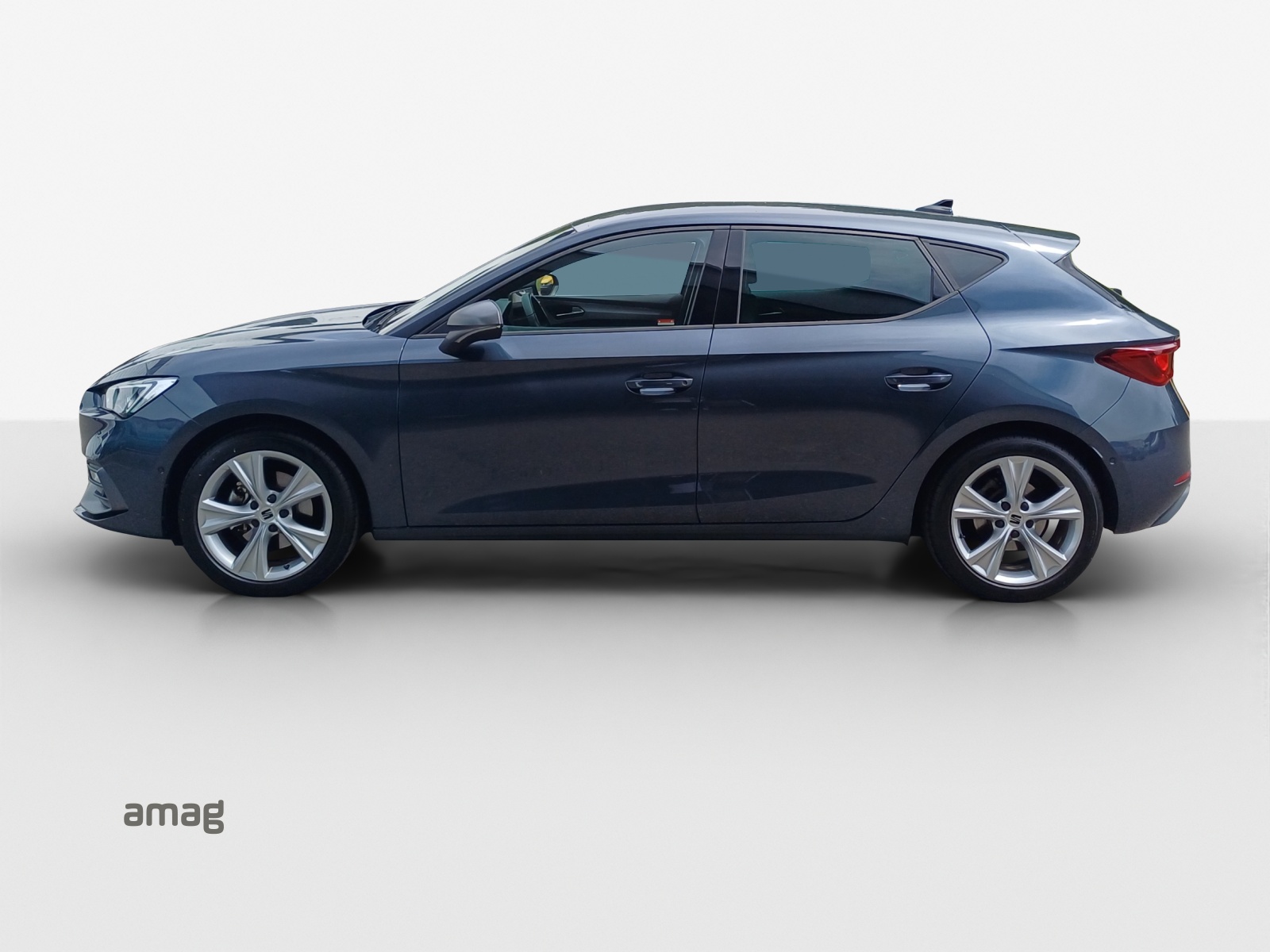 SEAT Leon 1.5 eTSI mHEV DSG FR-image-1
