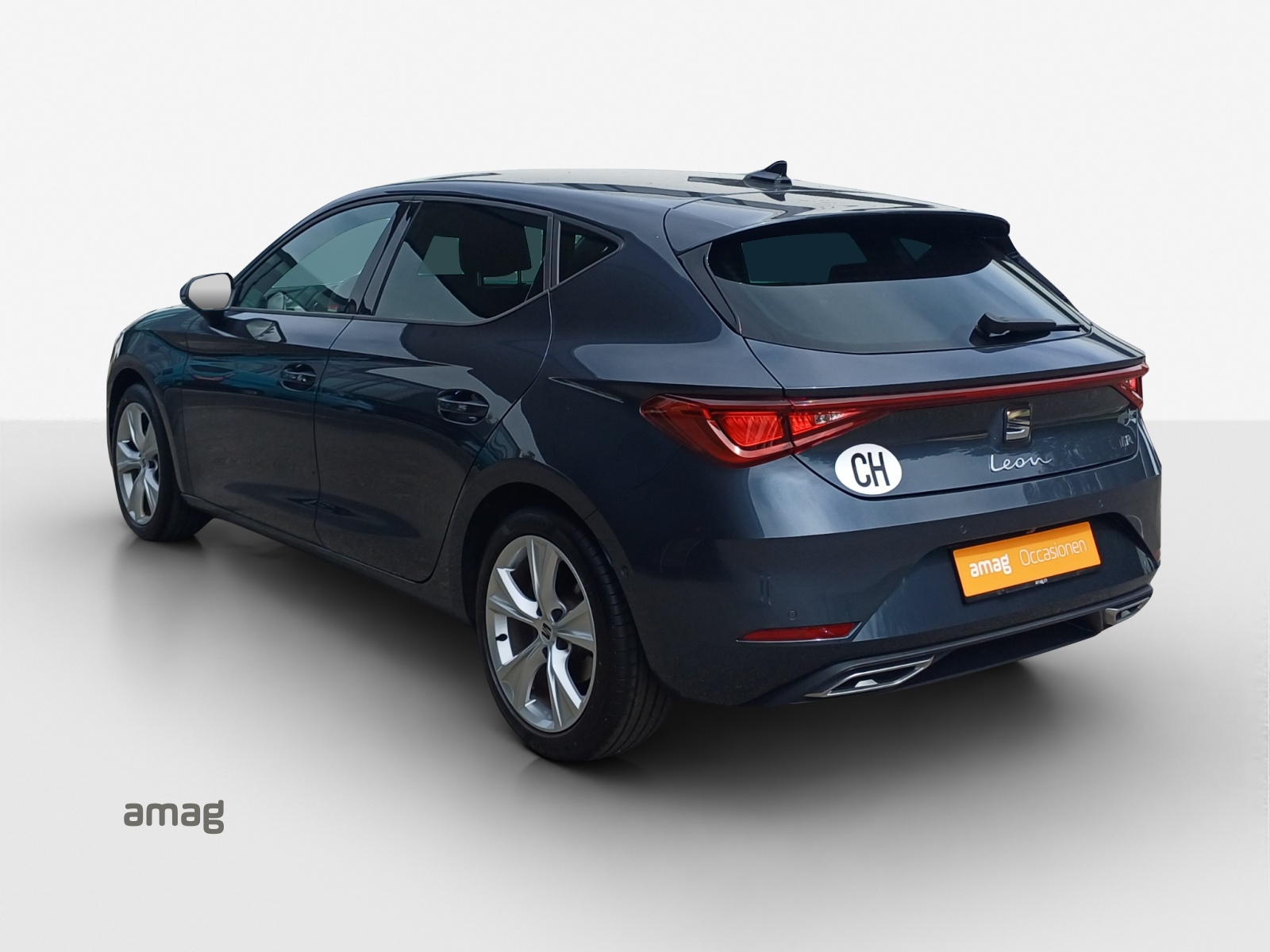SEAT Leon 1.5 eTSI mHEV DSG FR-image-2