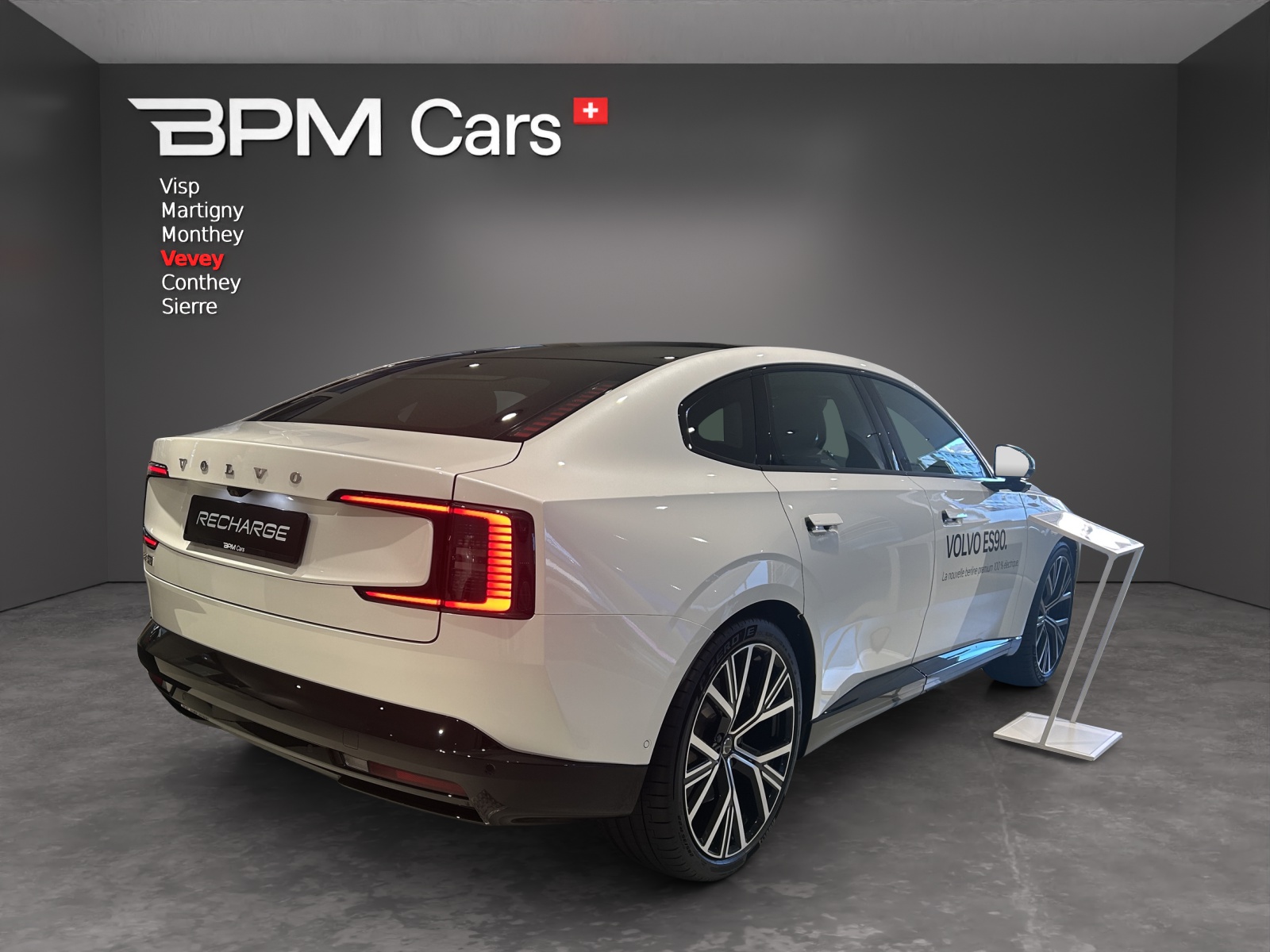 VOLVO ES90 Single 88 kWh Ultra-image-4