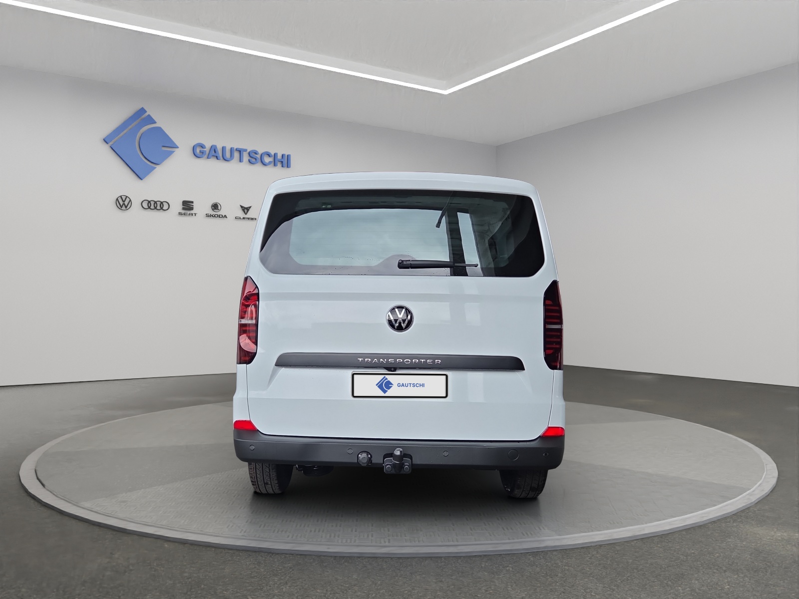 VW Transporter 2.0 TDI Automat-image-2