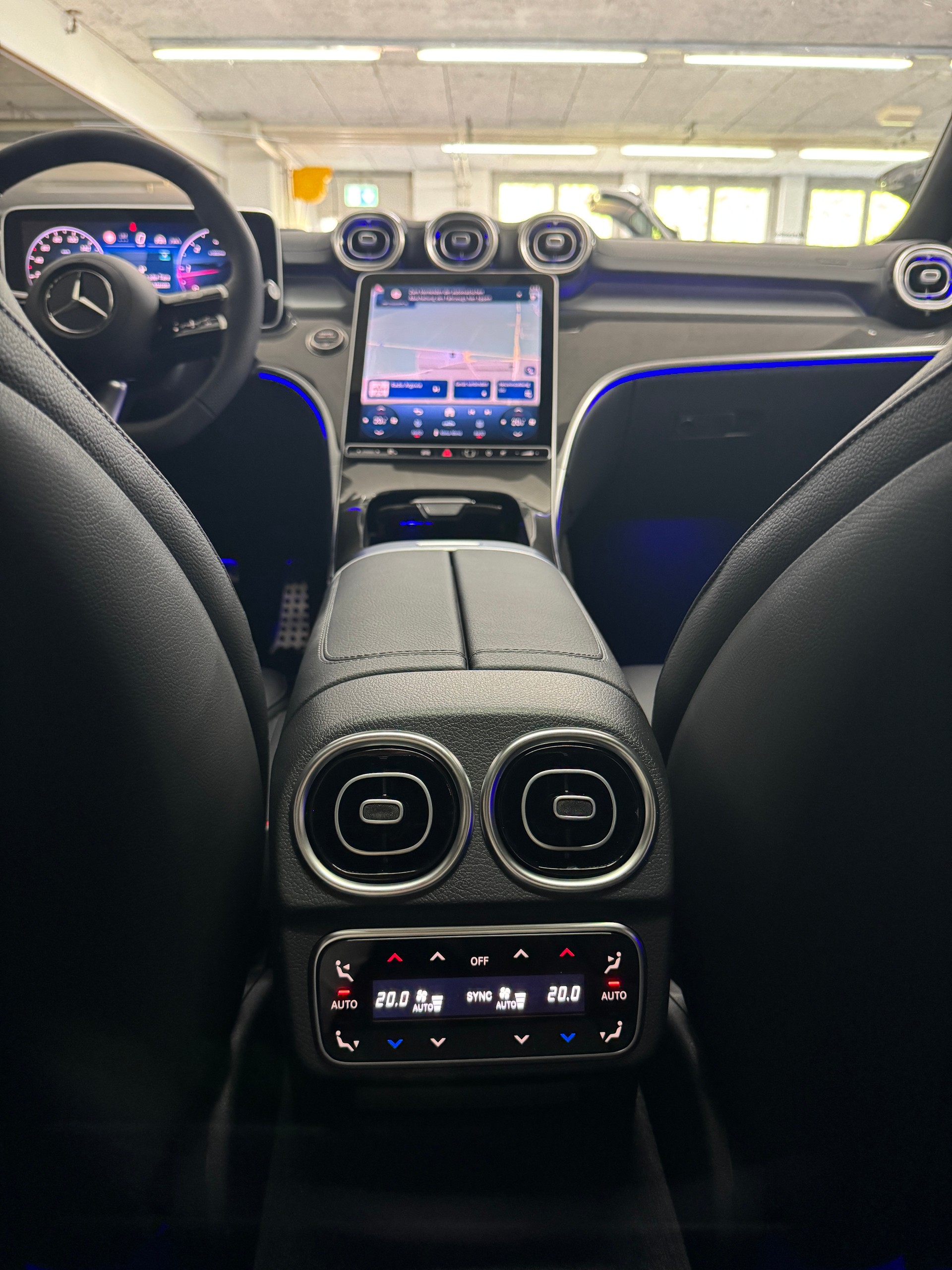 MERCEDES-BENZ C 220 d 4Matic Swiss Star-image-12