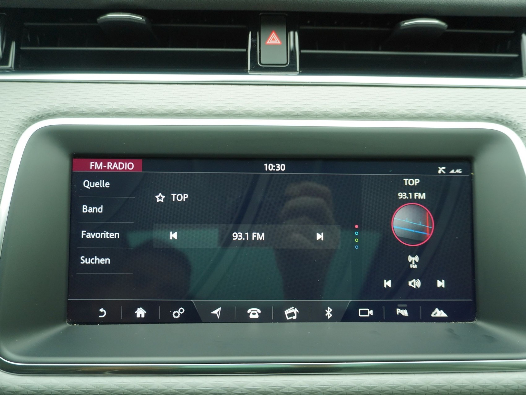 LAND ROVER Range Rover Evoque 1.5 T 300e S AWD-image-19