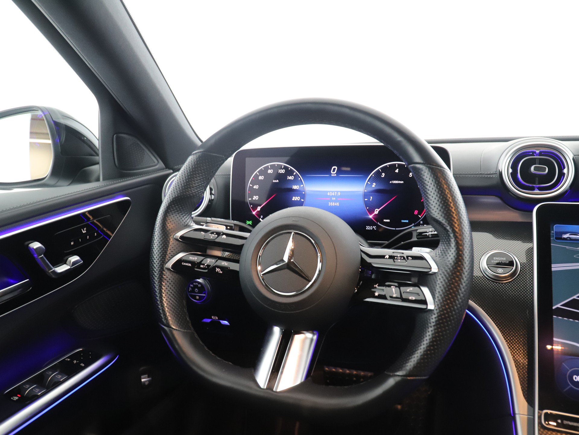 MERCEDES-BENZ C 200 4M AMG Line-image-11