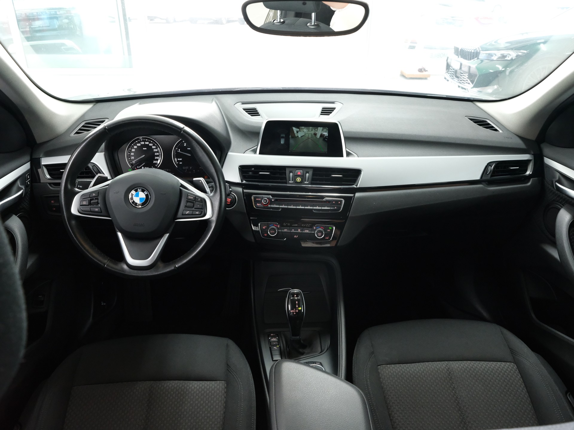 BMW X1 sDrive 18d M Sport Steptronic *Rückfahrkamera* *Individual*-image-20