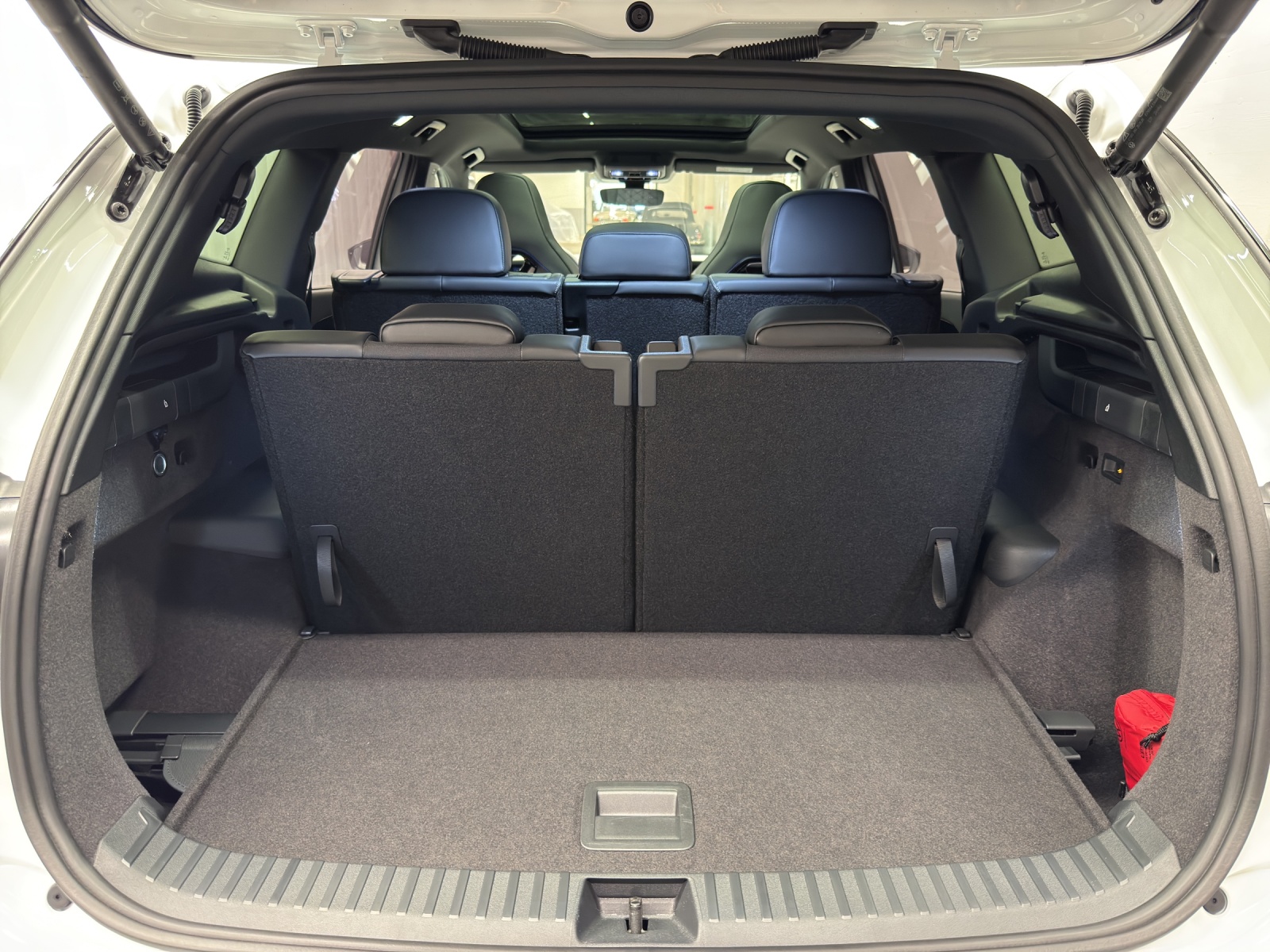 VW Tayron 2.0 TDI SCR R-Line DSG 4motion-image-10