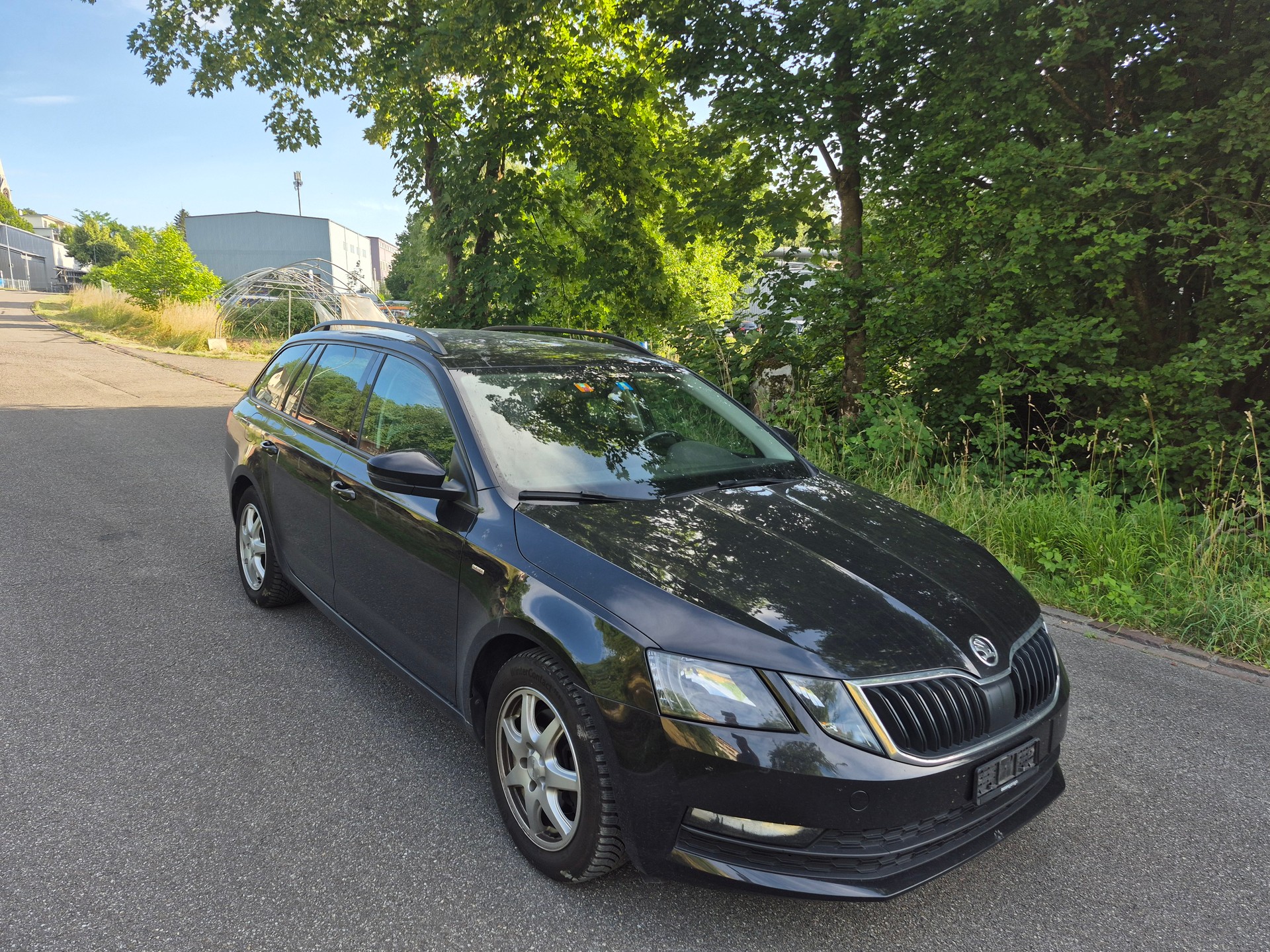 SKODA Octavia Combi 1.6 TDI Clever 4x4-image-2
