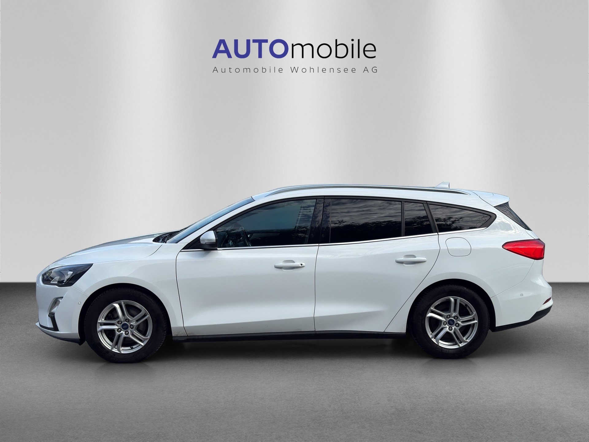 FORD Focus 1.0 SCTi Trend+ Automatic-image-0