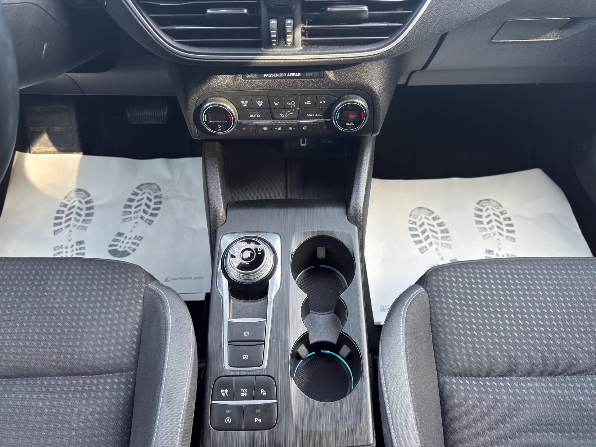 FORD Focus 1.0 SCTi Trend+ Automatic-image-10