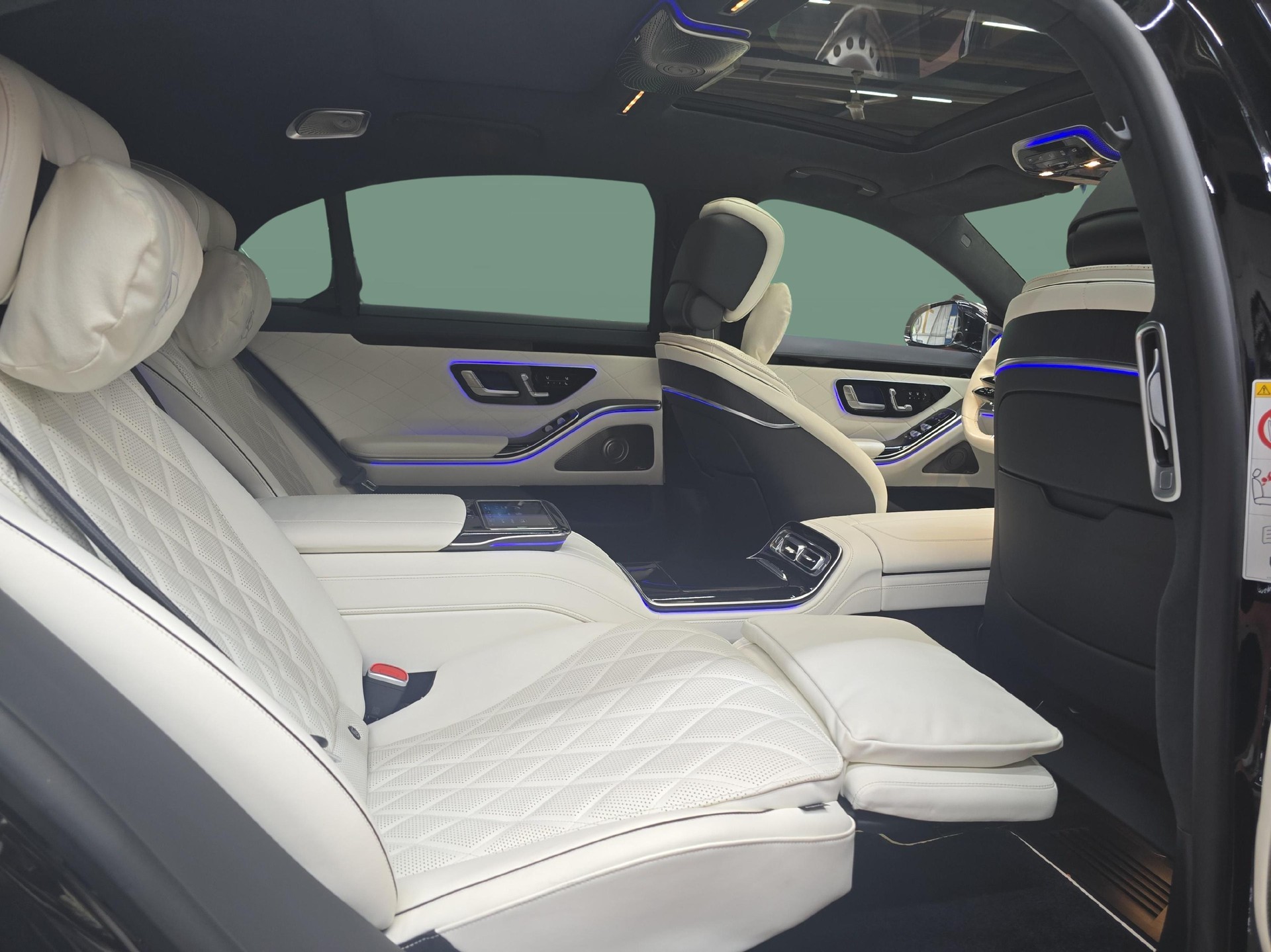 MERCEDES-BENZ S 580 4MATIC lang AMG Line-image-9