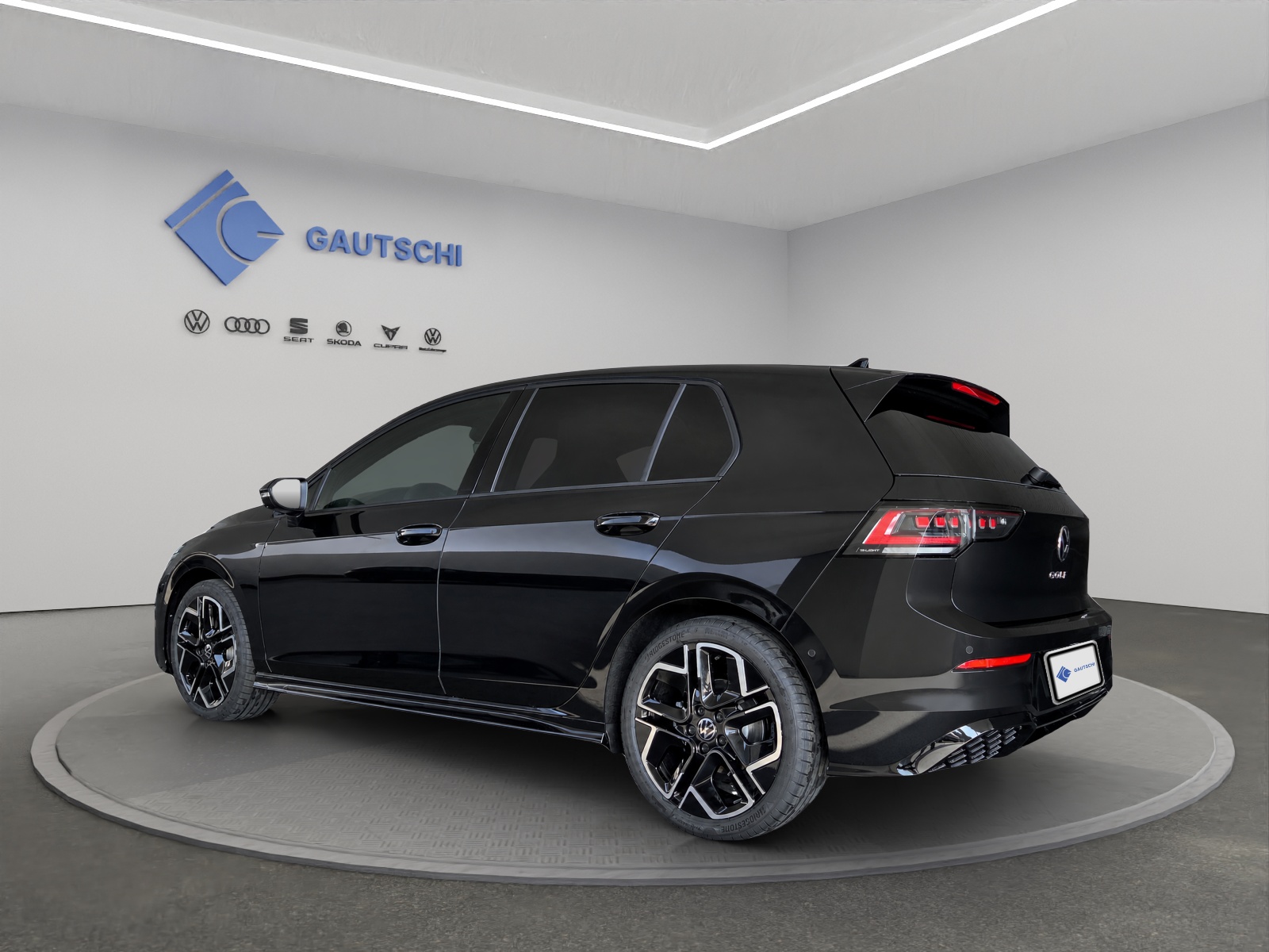 VW Golf 1.5 e TSI mHEV R-Line DSG-image-3
