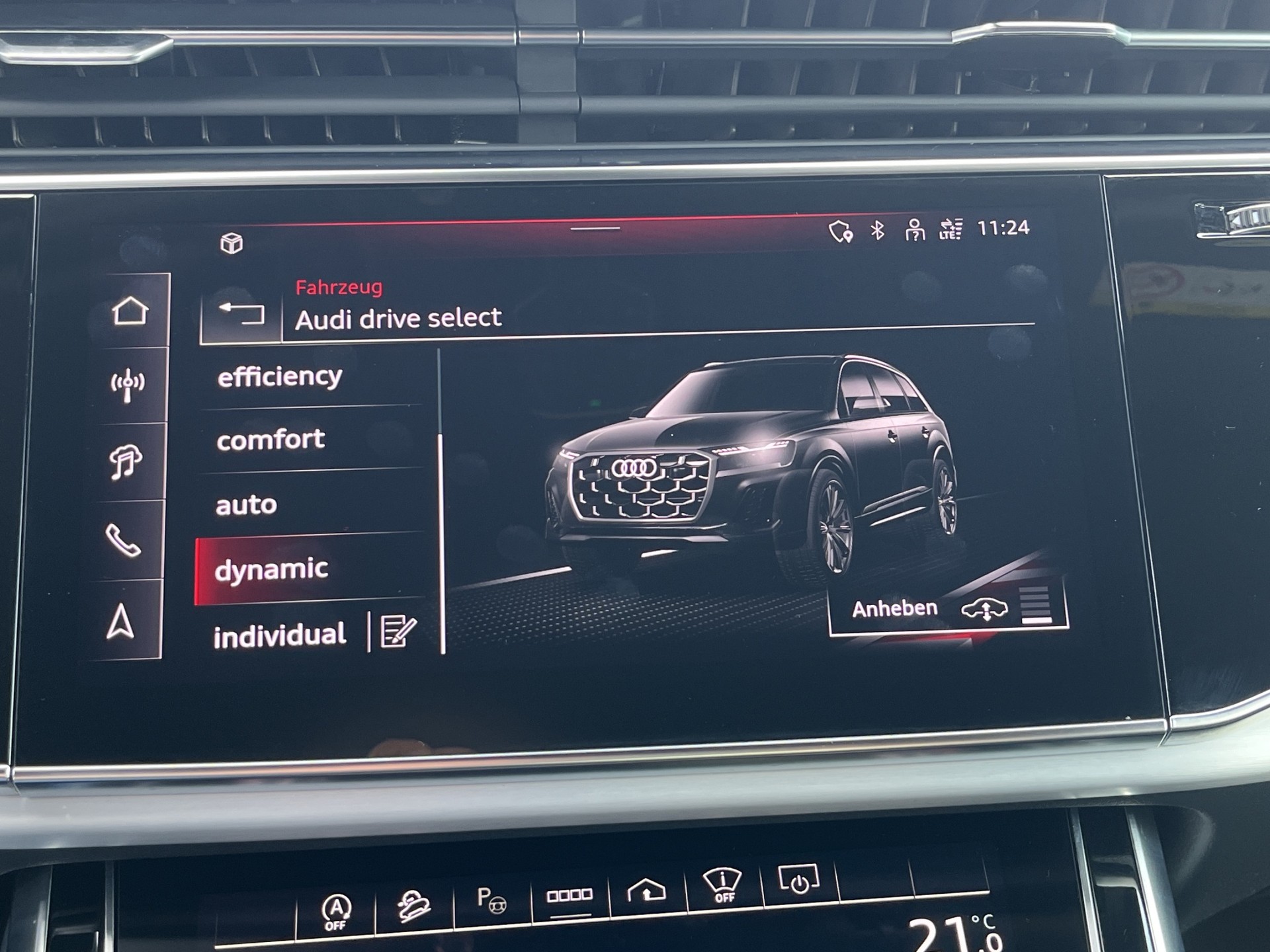 AUDI SQ7 TFSI quattro tiptronic*7-Plätzer, S-Sportsitze PLUS, Wankstabilisierung, Optikpaket, AHK, Standheizung, (5-Jahre Garantie)-image-24