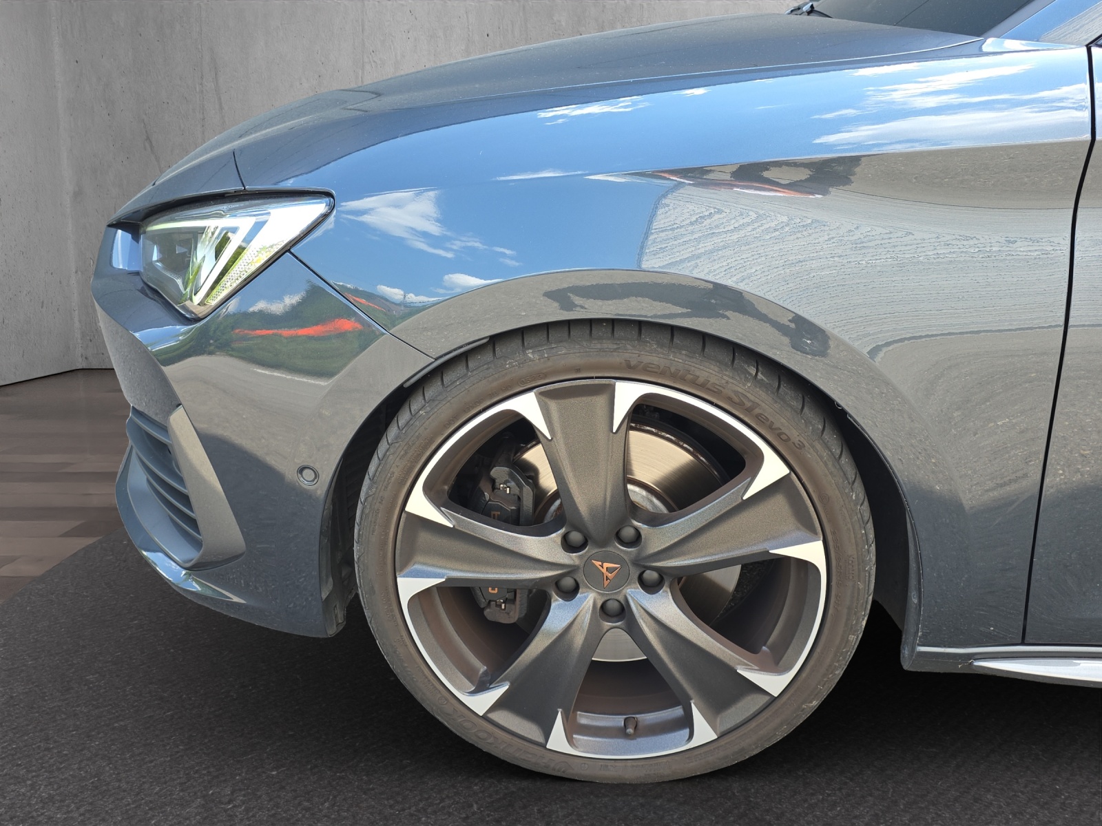 CUPRA LEON VZ 2.0 TSI DSG "Tieferlegung"-image-14