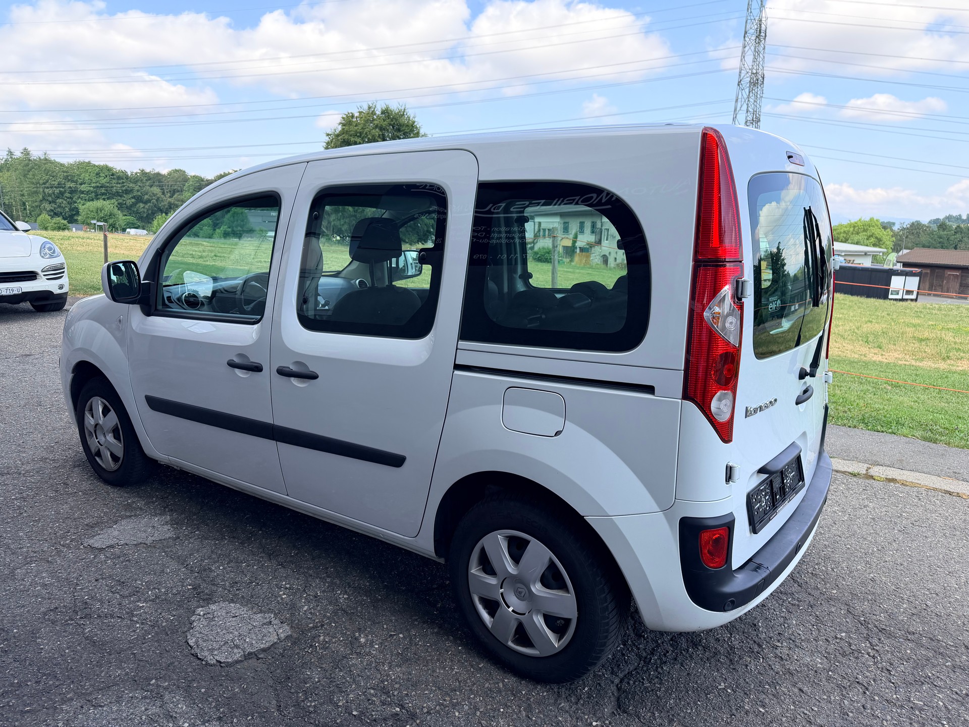 RENAULT Kangoo 1.6 16V Dynamique-image-4